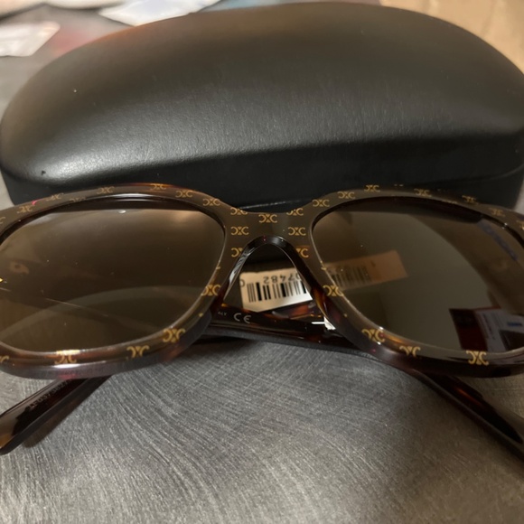 CELINE Square S167 Triomphe Logo Sunglasses in Dark Havana CL40167I - Picture 2 of 7